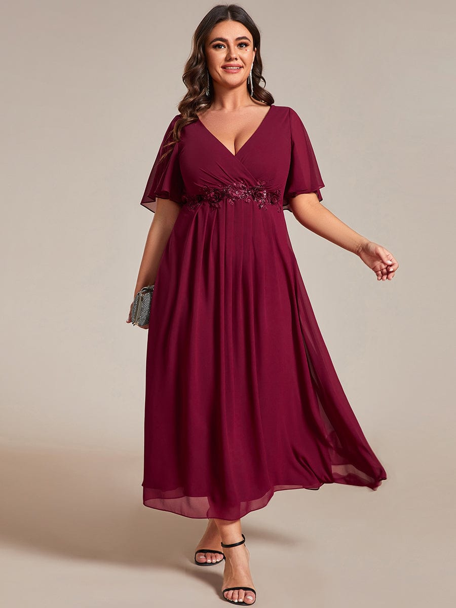 Floral Applique Plus Size V-Neck Short Sleeves Wedding Guest Dress