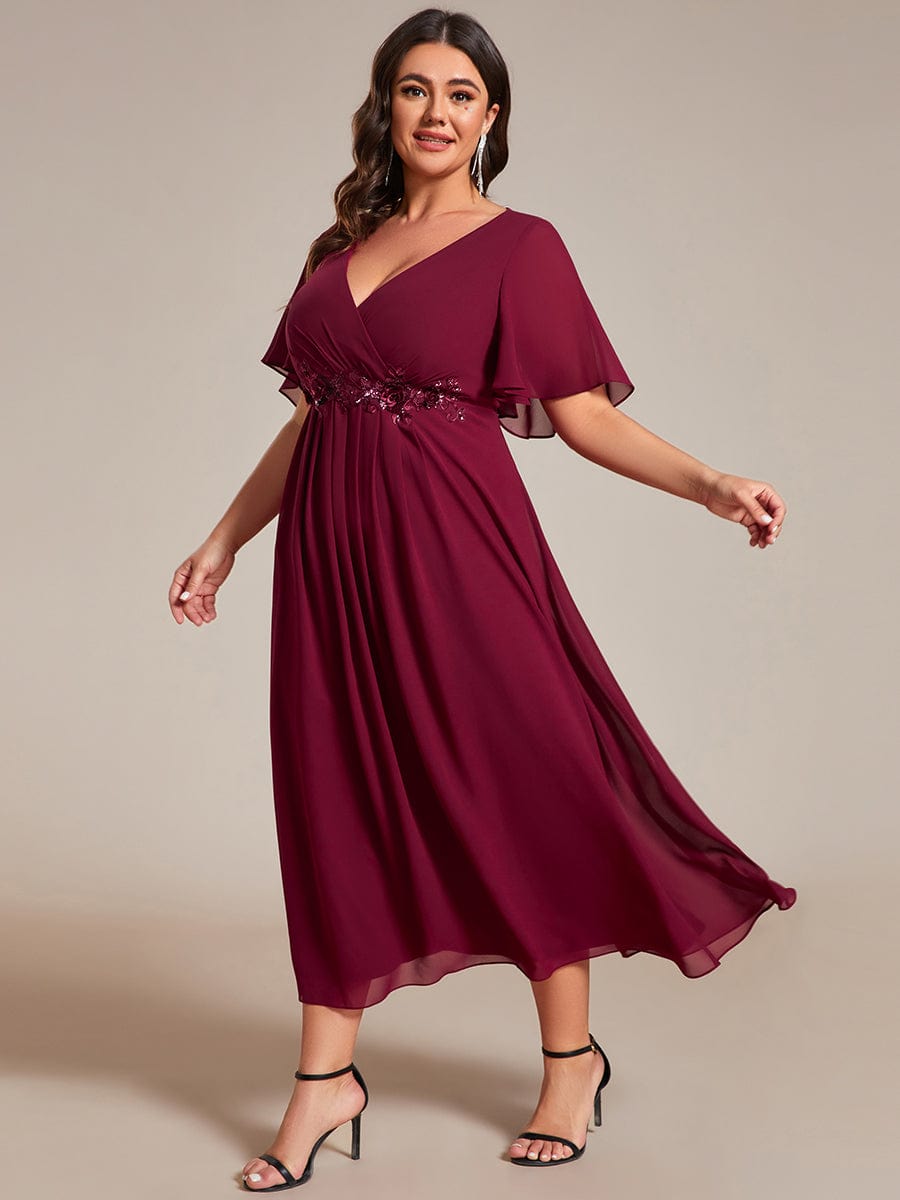 Floral Applique Plus Size V-Neck Short Sleeves Wedding Guest Dress