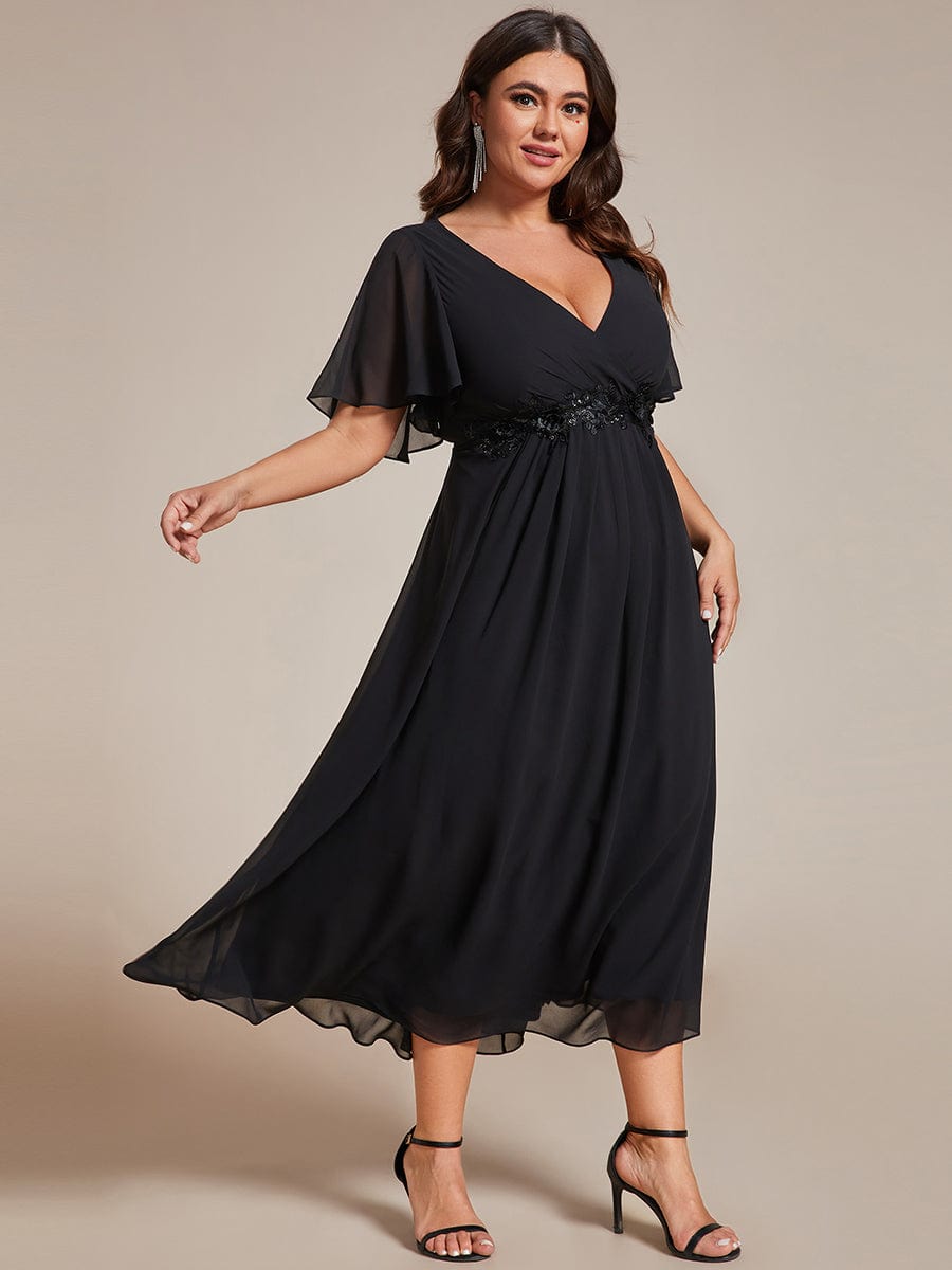 Floral Applique Plus Size V-Neck Short Sleeves Wedding Guest Dress
