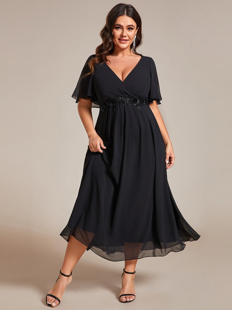 Floral Applique Plus Size V-Neck Short Sleeves Wedding Guest Dress