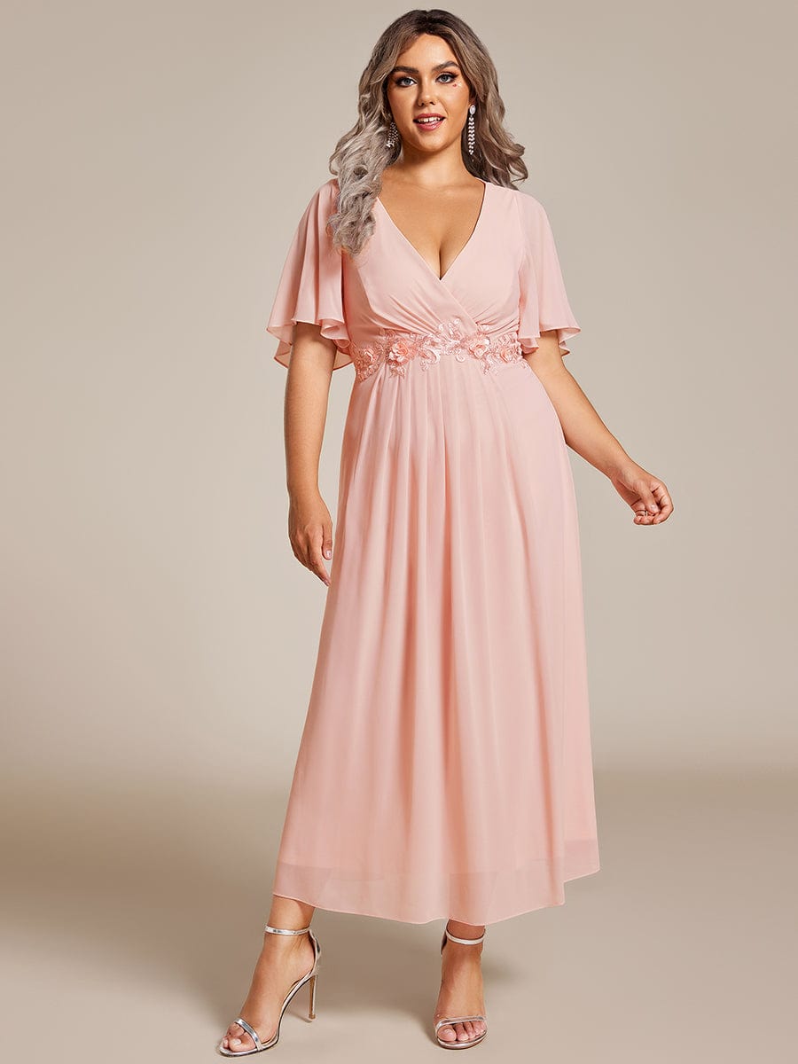 Floral Applique Plus Size V-Neck Short Sleeves Wedding Guest Dress