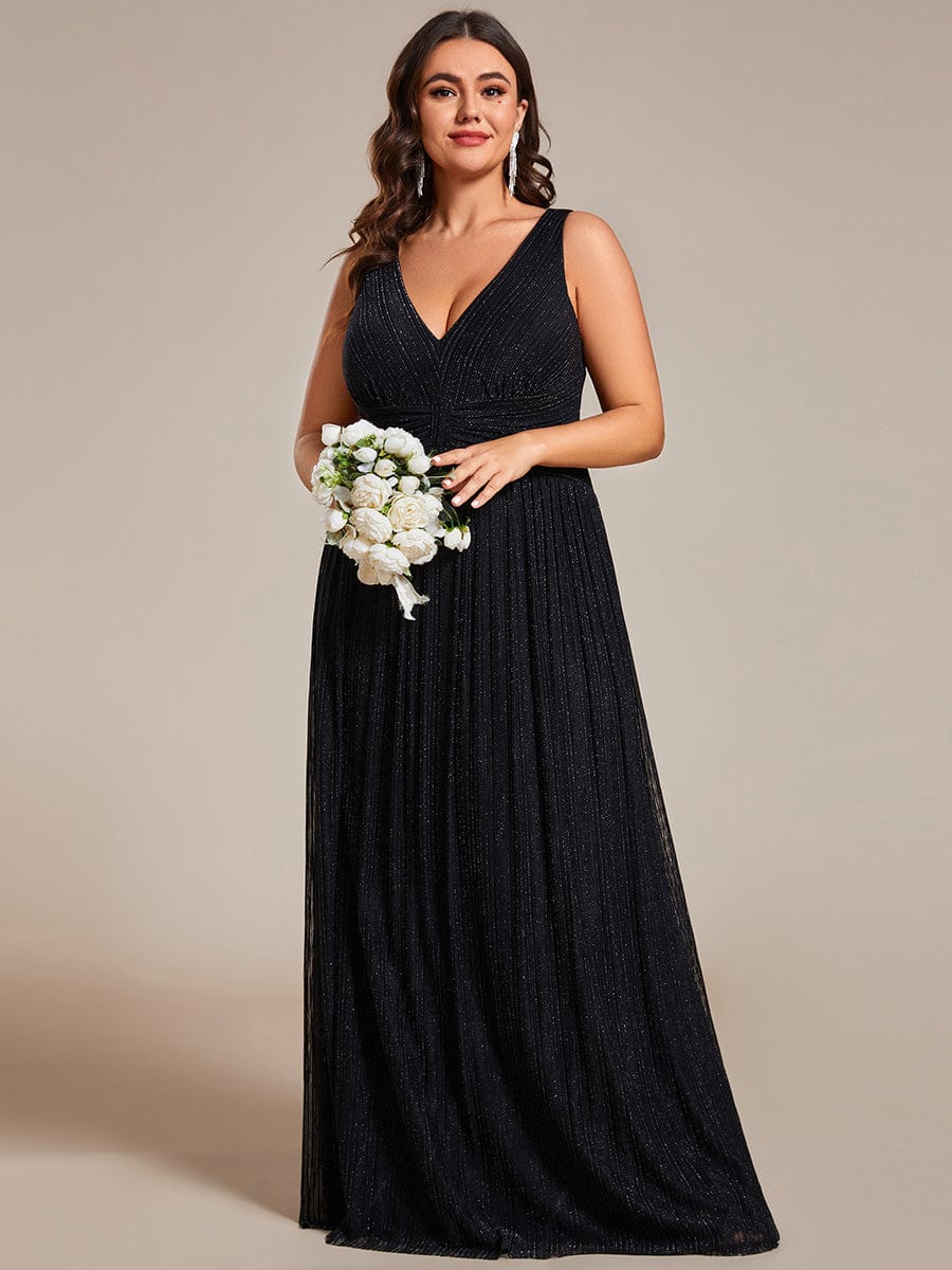 Elegant Sleeveless V-Neck Pleated A-Line Plus Size Evening Gown