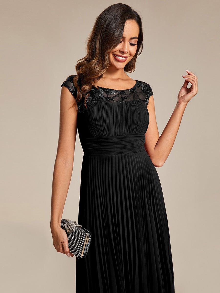 Chic A-Line Chiffon Wedding Guest Dress with Cap Sleeves and Pleats.